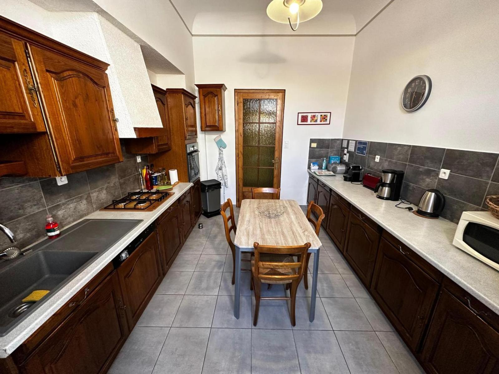 Appartement 4 A 8 Personnes, Spacieux De Standing Classe 4 Etoiles นีมส์ ภายนอก รูปภาพ
