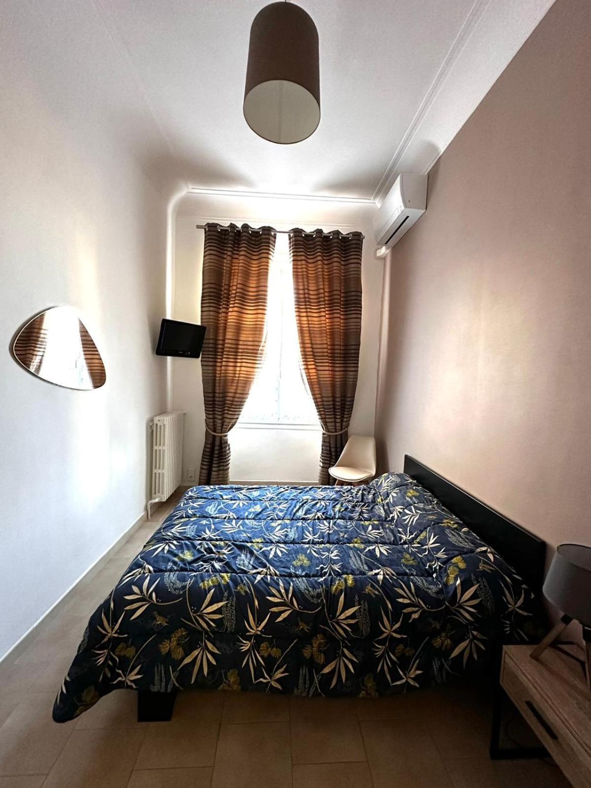 Appartement 4 A 8 Personnes, Spacieux De Standing Classe 4 Etoiles นีมส์ ภายนอก รูปภาพ