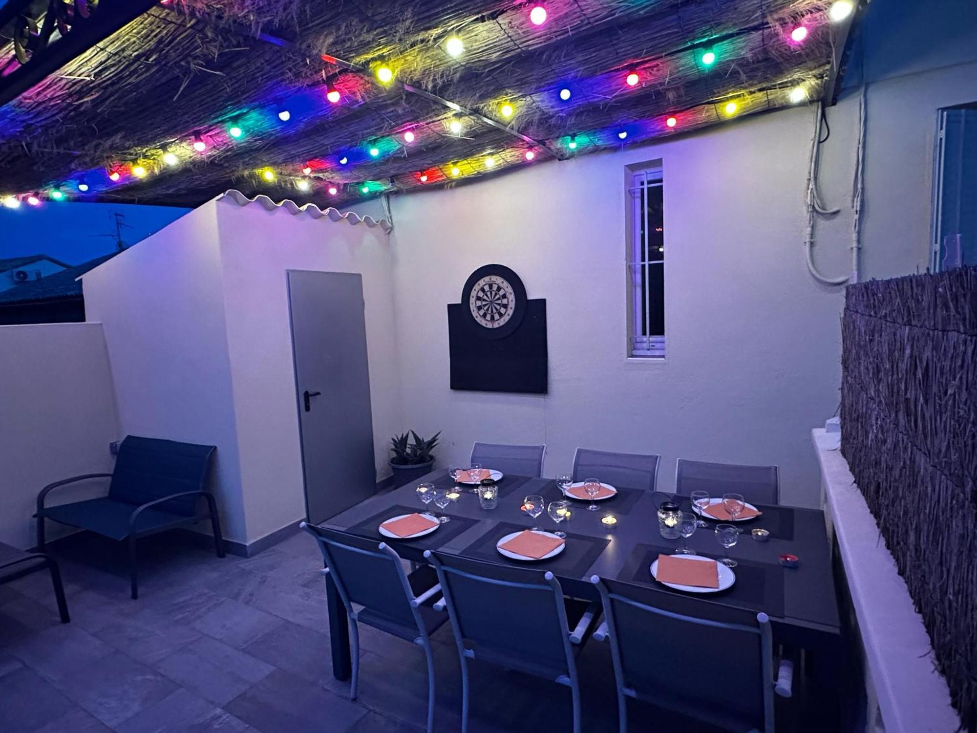 Appartement 4 A 8 Personnes, Spacieux De Standing Classe 4 Etoiles นีมส์ ภายนอก รูปภาพ
